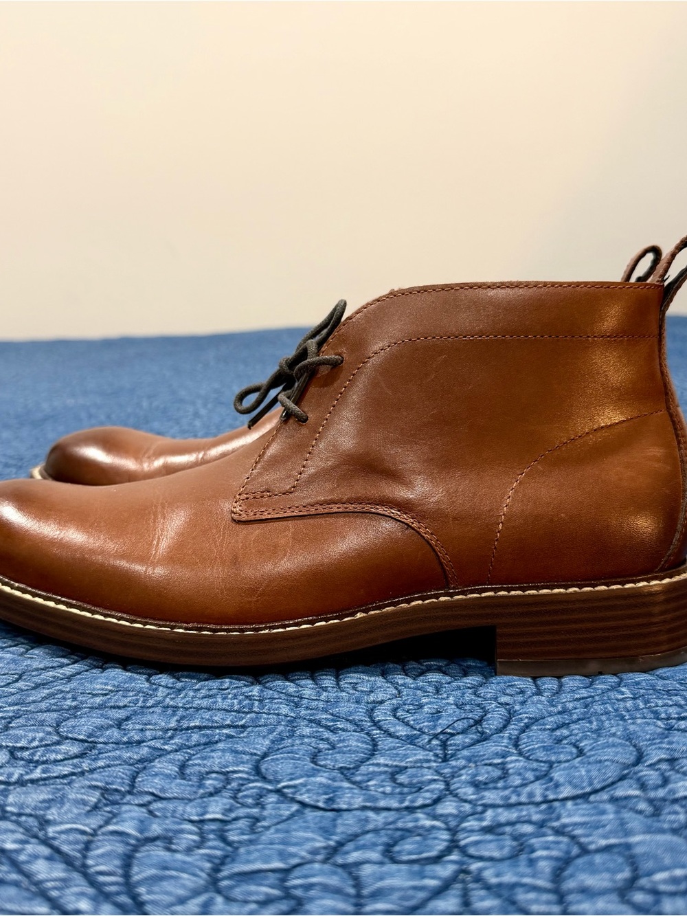 Cole Haan Men's Brown Leather Chukka Boots in Size 9 - Picture 3 of 6